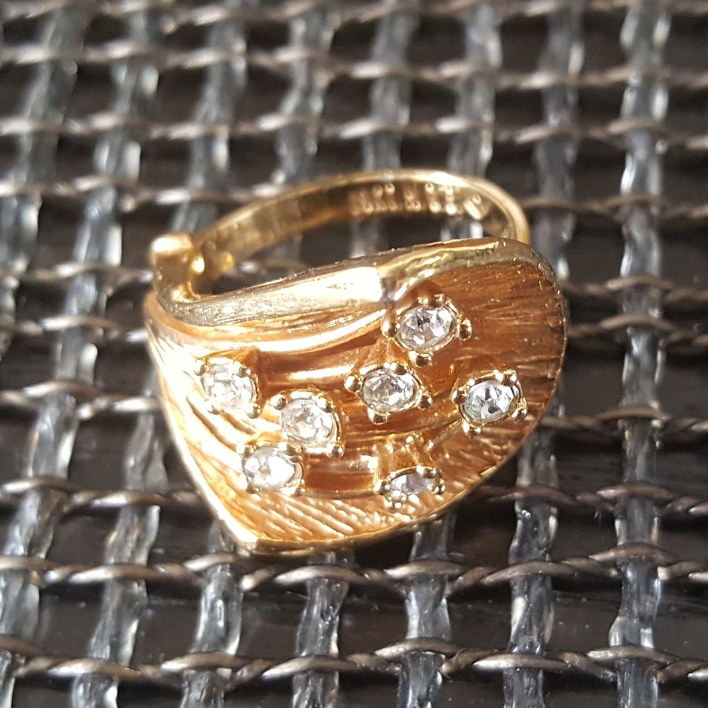 Gold-tone Crystal Bling 18K HGE Cocktail Ring 5